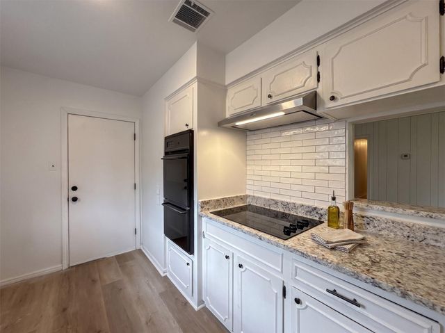 5122 Sandydale Lane, Houston, TX 77039