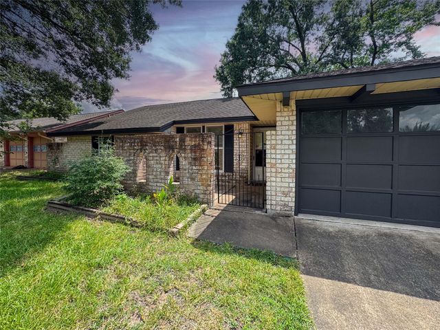 5122 Sandydale Lane, Houston, TX 77039