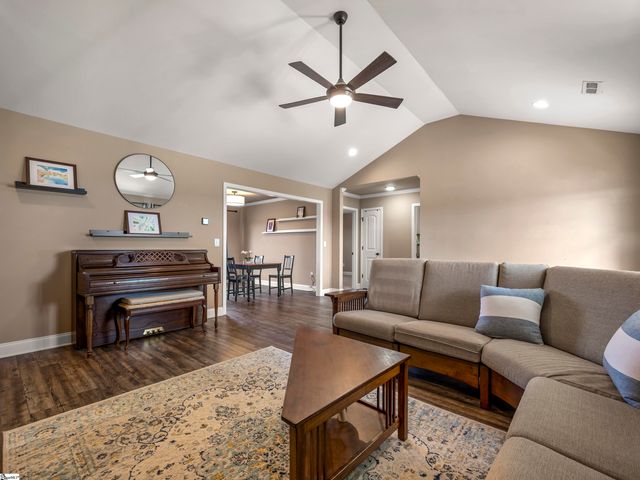 355 Ann's Trail, Gaffney, SC 29341