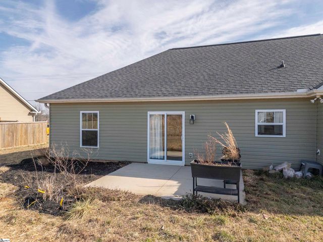 355 Ann's Trail, Gaffney, SC 29341