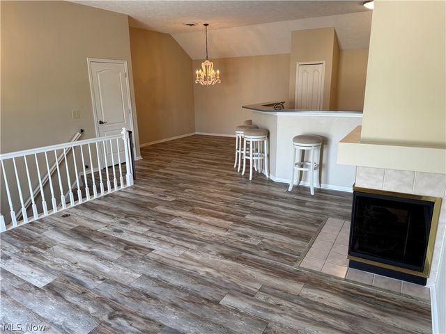 23413 Grist Mill Court 4, Olmsted Falls, OH 44138