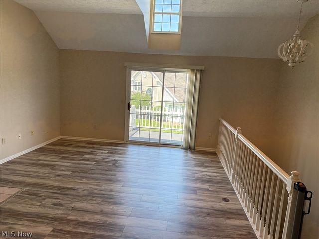 23413 Grist Mill Court 4, Olmsted Falls, OH 44138