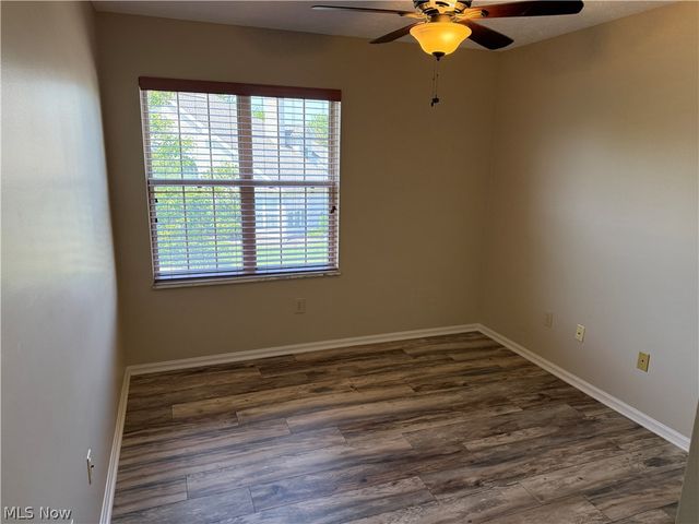 23413 Grist Mill Court 4, Olmsted Falls, OH 44138