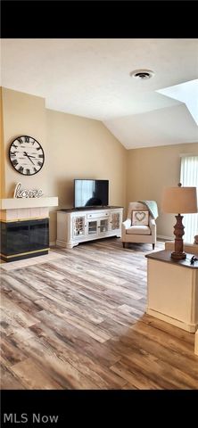 23413 Grist Mill Court 4, Olmsted Falls, OH 44138