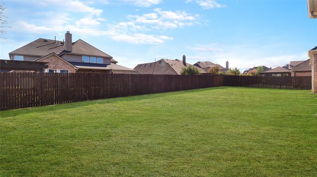2224 Hideaway Pointe Drive, Little Elm, TX 75068