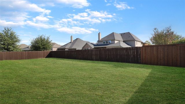 2224 Hideaway Pointe Drive, Little Elm, TX 75068