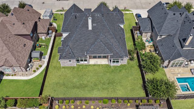 2224 Hideaway Pointe Drive, Little Elm, TX 75068
