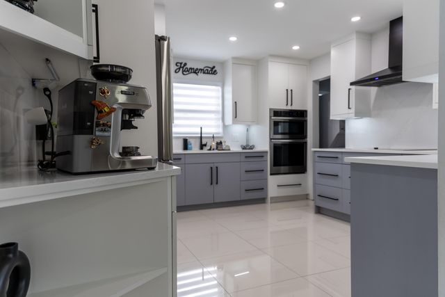 5668 Albert Road, West Palm Beach, FL 33415