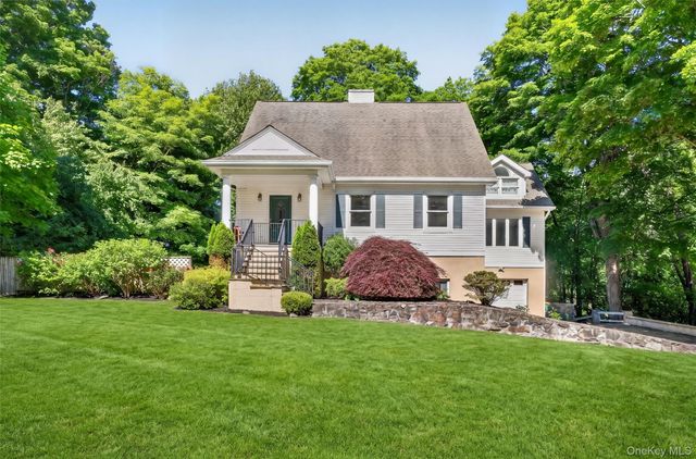 11 Arbutus Street, Putnam Valley, NY 10579
