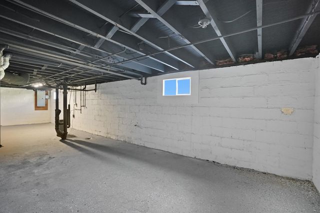 1235 Terrace Drive, Springfield, OH 45503