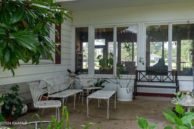 710 N Cutting Avenue, Jennings, LA 70546