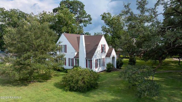 710 N Cutting Avenue, Jennings, LA 70546