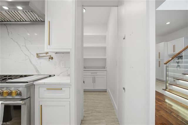 1049 Ducking Point TRL, Virginia Beach, VA 23455