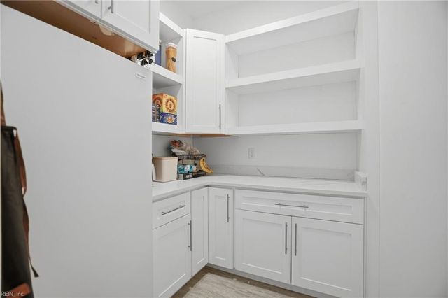 1049 Ducking Point TRL, Virginia Beach, VA 23455