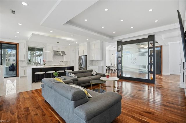 1049 Ducking Point TRL, Virginia Beach, VA 23455