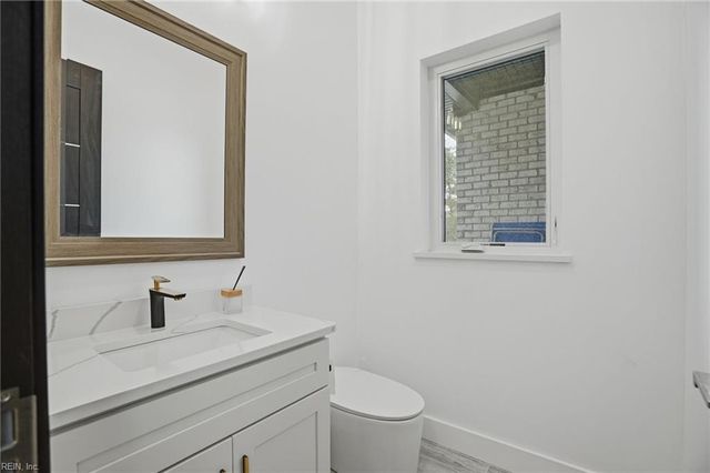 1049 Ducking Point TRL, Virginia Beach, VA 23455