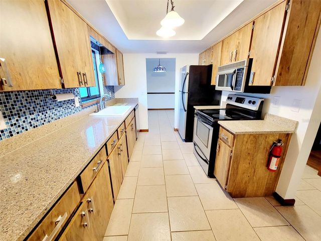 9760 SW 101ST LANE, Ocala, FL 34481