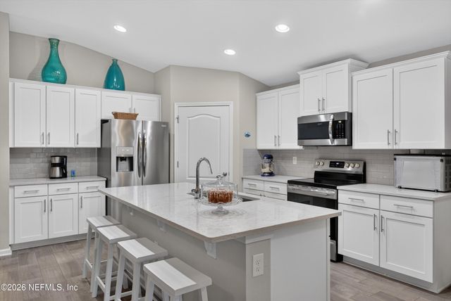 4319 GREEN RIVER Place, Middleburg, FL 32068