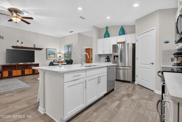 4319 GREEN RIVER Place, Middleburg, FL 32068