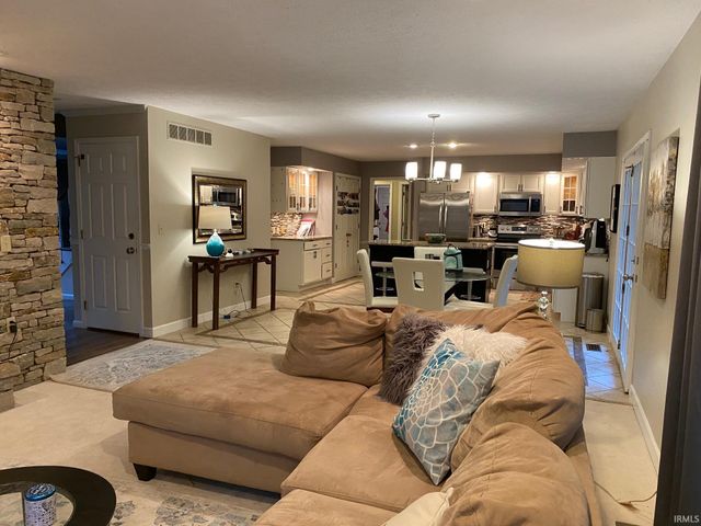 2206 E Autumn Drive, Bloomington, IN 47401