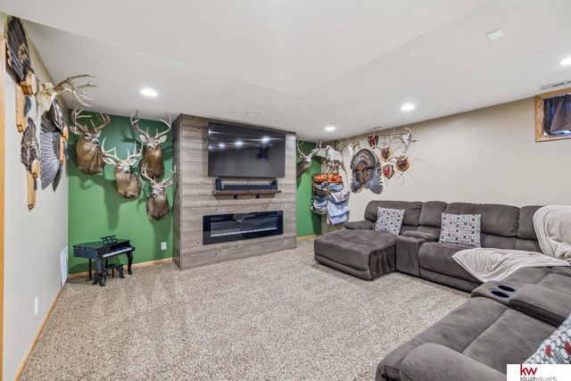 7451 N 17th Court, Lincoln, NE 68521