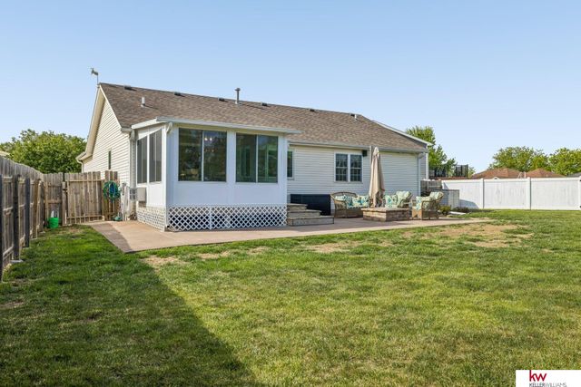 7451 N 17th Court, Lincoln, NE 68521