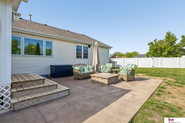 7451 N 17th Court, Lincoln, NE 68521