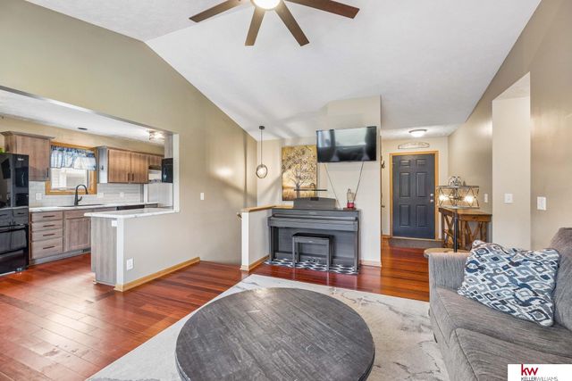 7451 N 17th Court, Lincoln, NE 68521