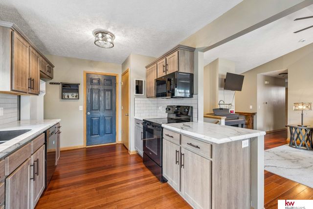 7451 N 17th Court, Lincoln, NE 68521