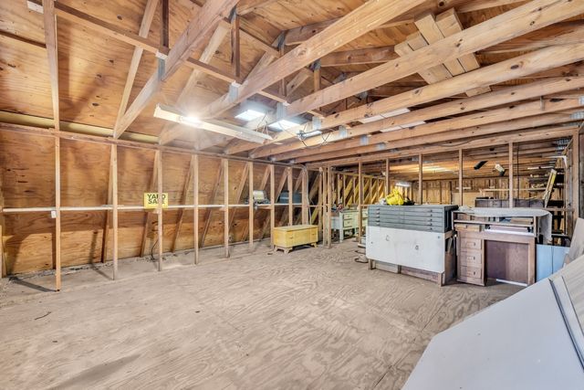 3303 Vermont Road, Woodstock, IL 60098