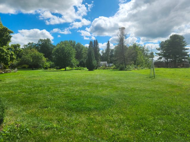 3303 Vermont Road, Woodstock, IL 60098