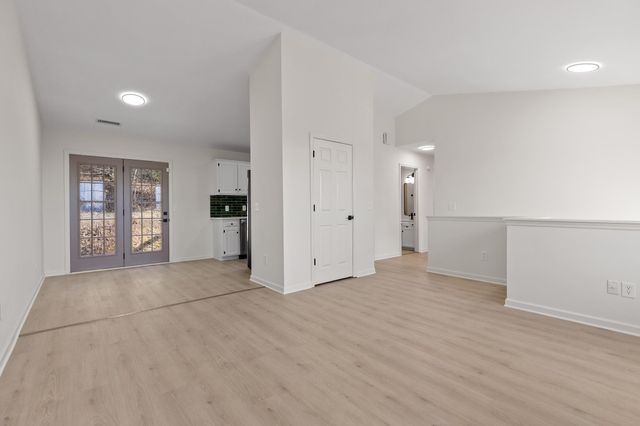 409 Cyndica Drive, Chattanooga, TN 37421