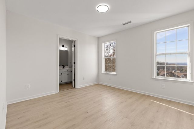 409 Cyndica Drive, Chattanooga, TN 37421