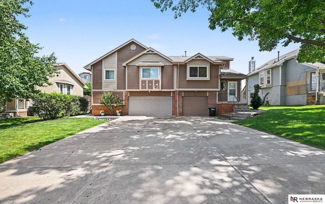 6521 S 108th Avenue, Omaha, NE 68137