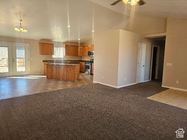 689 N 4250 W, Maeser, UT 84078