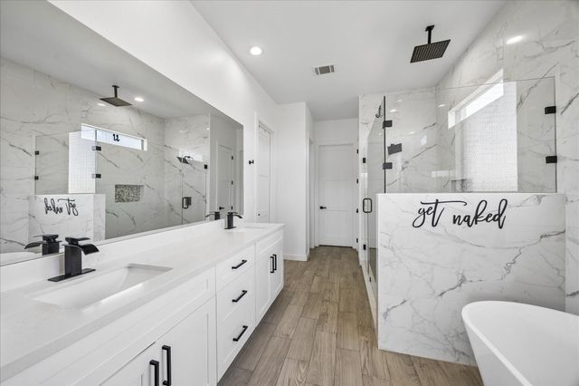 11693 Grandview Drive, Montgomery, TX 77356