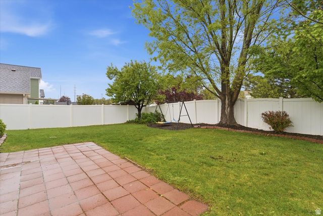 2159 E HAWTHORNE ST, Saratoga Springs, UT 84043