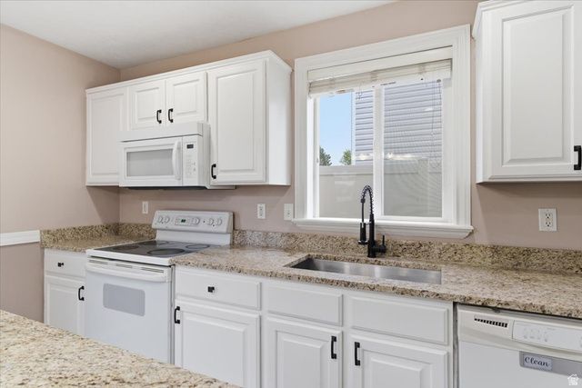 2159 E HAWTHORNE ST, Saratoga Springs, UT 84043