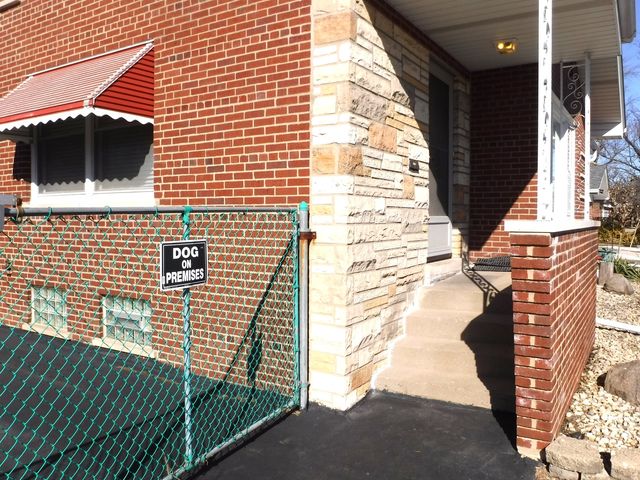 702 Willow Drive, Chicago Heights, IL 60411