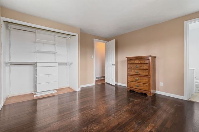 4052 Crestwood Dr, West Deer, PA 15044
