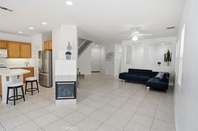 27660 Cordovan, Canyon Country, CA 91351