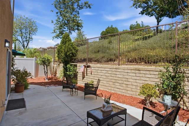 27660 Cordovan, Canyon Country, CA 91351