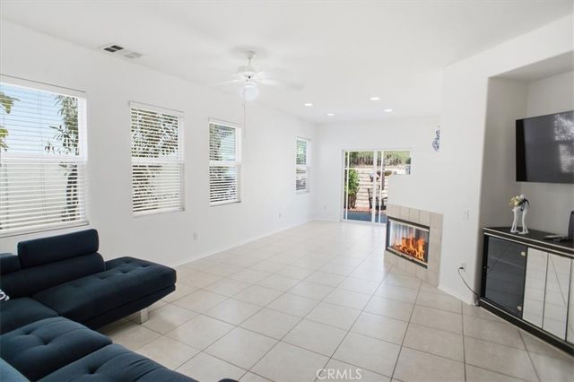 27660 Cordovan, Canyon Country, CA 91351