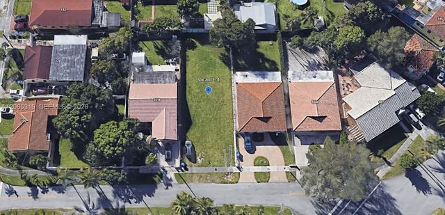 5520 SW 1st St, Miami, FL 33134