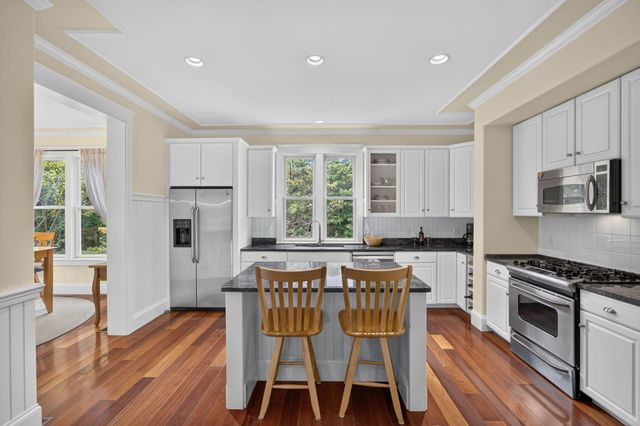 4 Acorn Road, Eastham, MA 02642