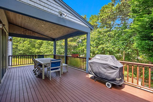 4 Acorn Road, Eastham, MA 02642