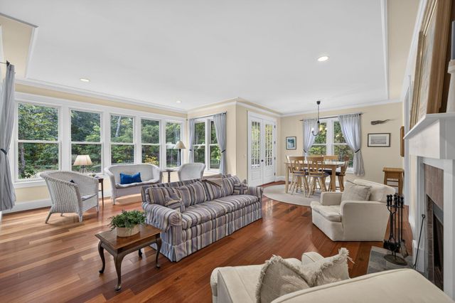 4 Acorn Road, Eastham, MA 02642