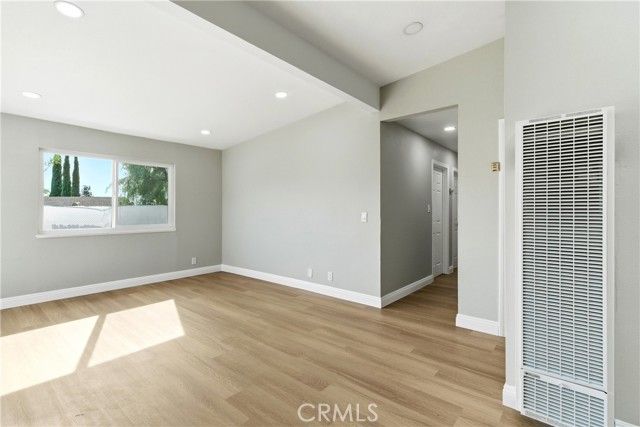 125 W Alru, Rialto, CA 92376