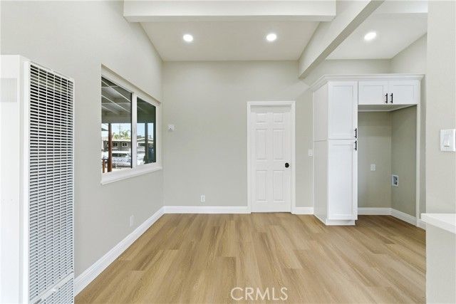 125 W Alru, Rialto, CA 92376