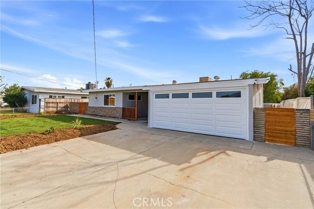 125 W Alru, Rialto, CA 92376